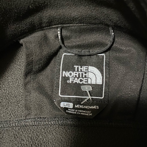 The north face jacket - Picture 3 of 3